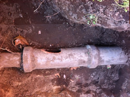 Clay-pipe - the Real Estate Inspection Company Old clay sewer pipes